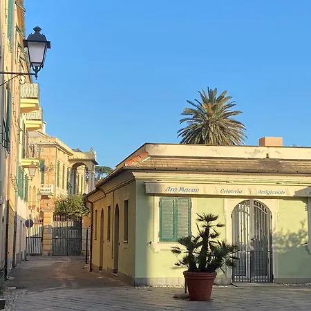Casa Nel Borgo, Posto Auto, Un Passo Dal Mare * Albisola Superiore